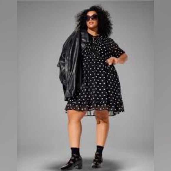 torrid Dresses & Skirts - Gothic Heart Print Chiffon Dress Plus Size 1 Dark Romantic Knee Length